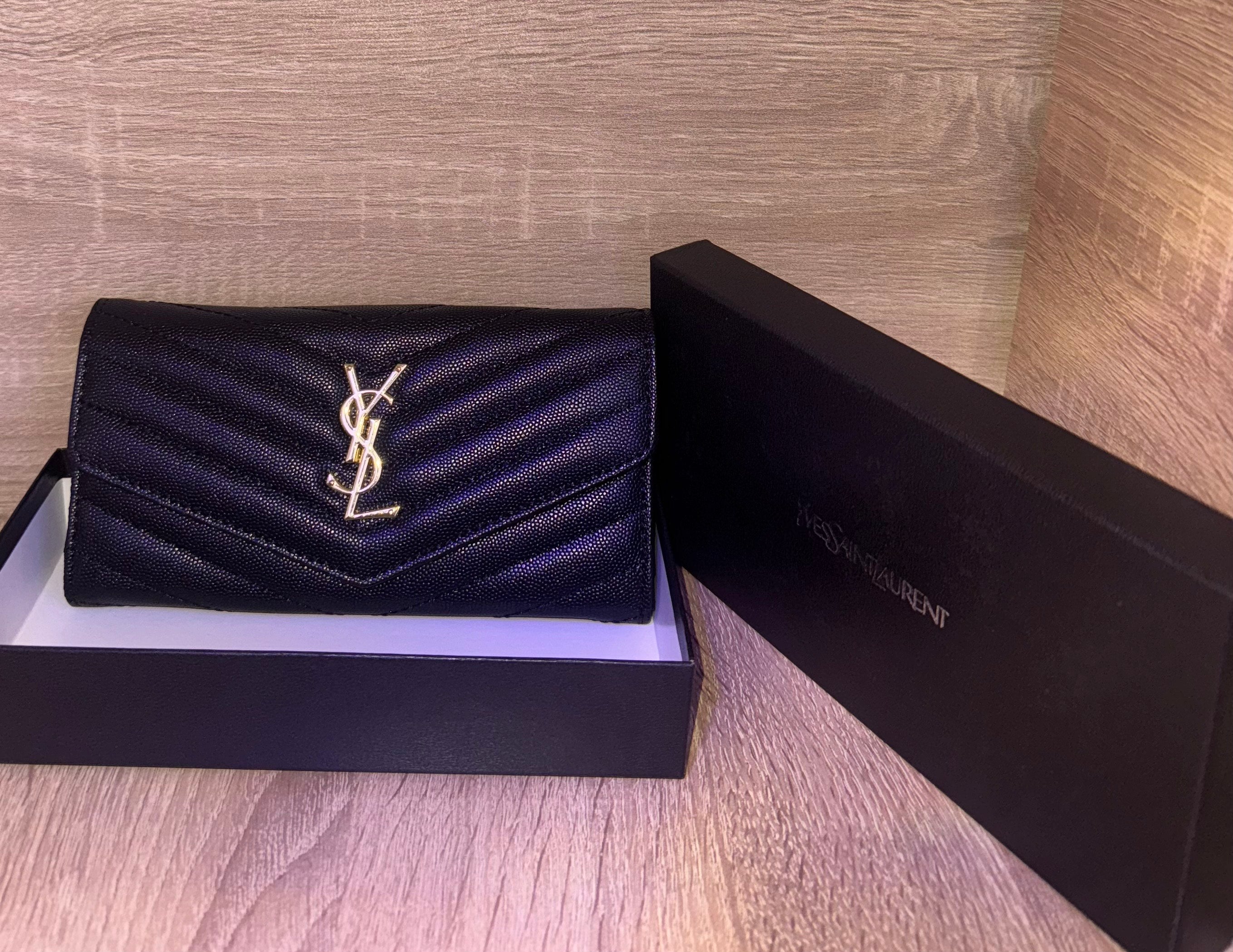 PORTE FEUILLE FEMME YVES SAINT LAURENT